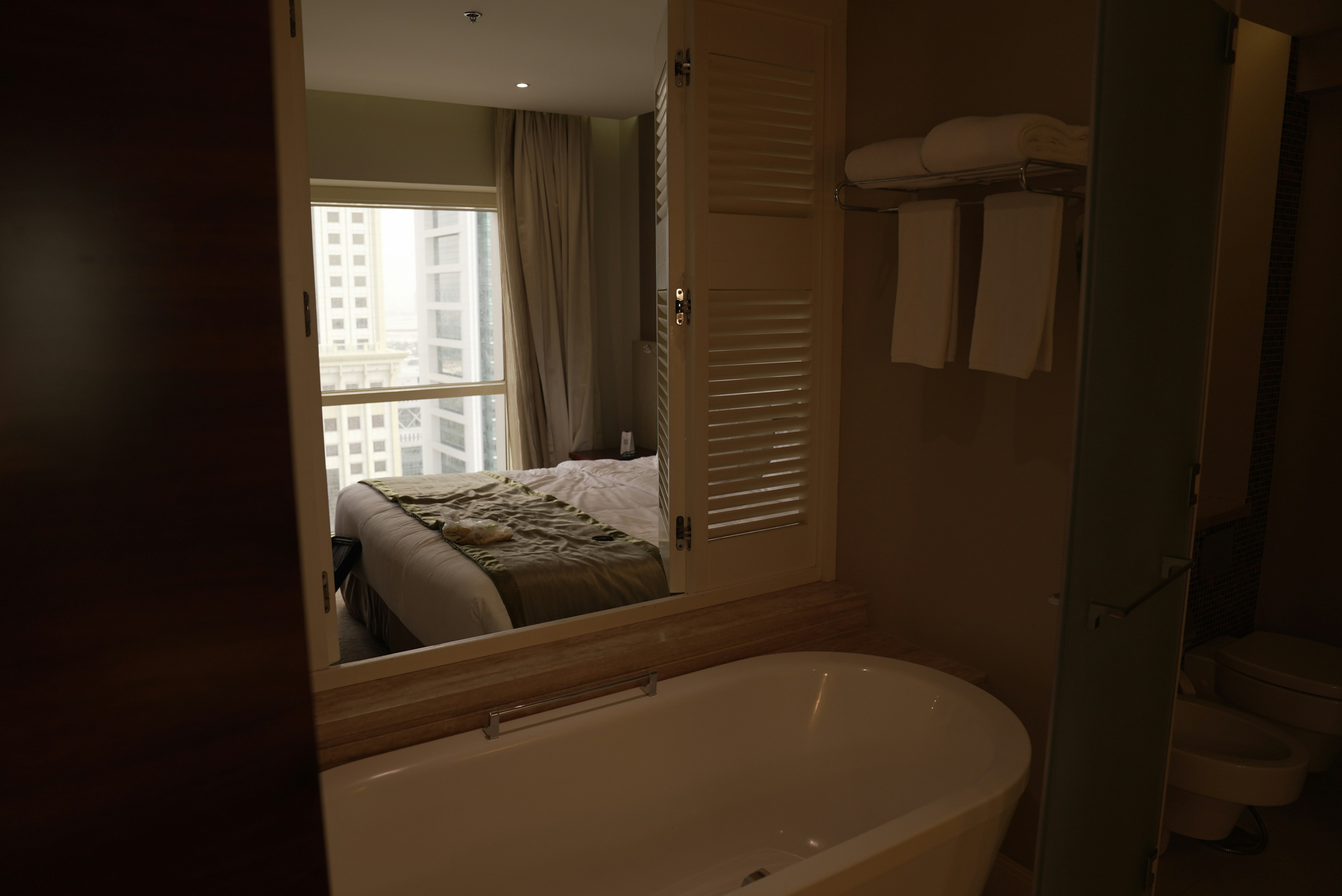Hotel management app room booking preview
